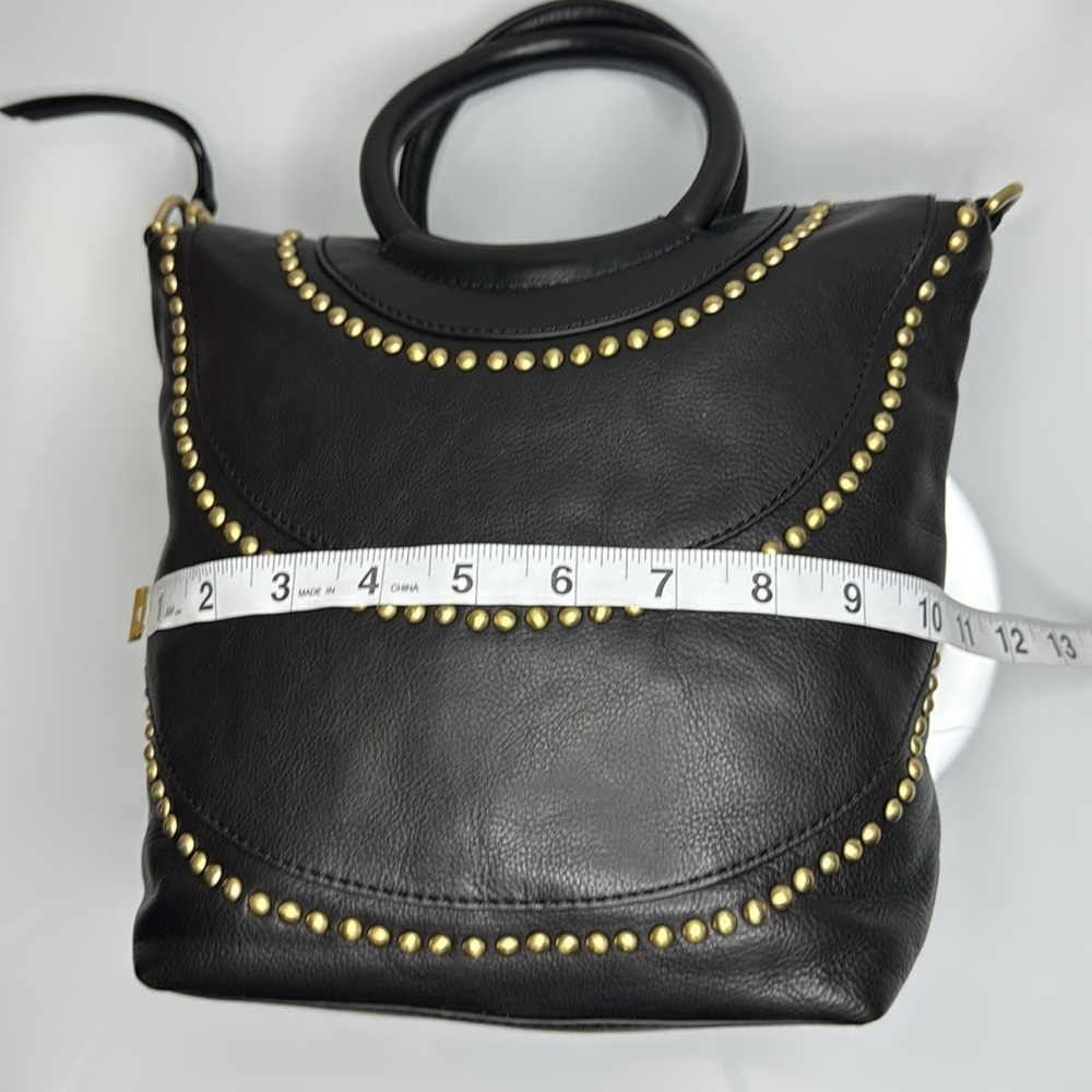 Hobo Maggie black pebbled leather handbag with brass studs - Picture 10 of 14